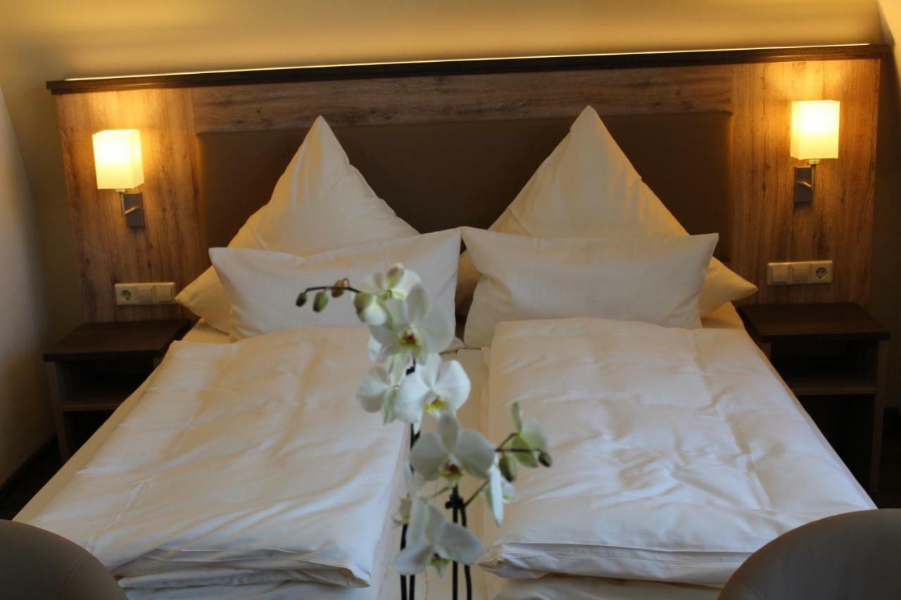 Hotel Ratskeller Schwarzenberg Schwarzenberg  Zewnętrze zdjęcie