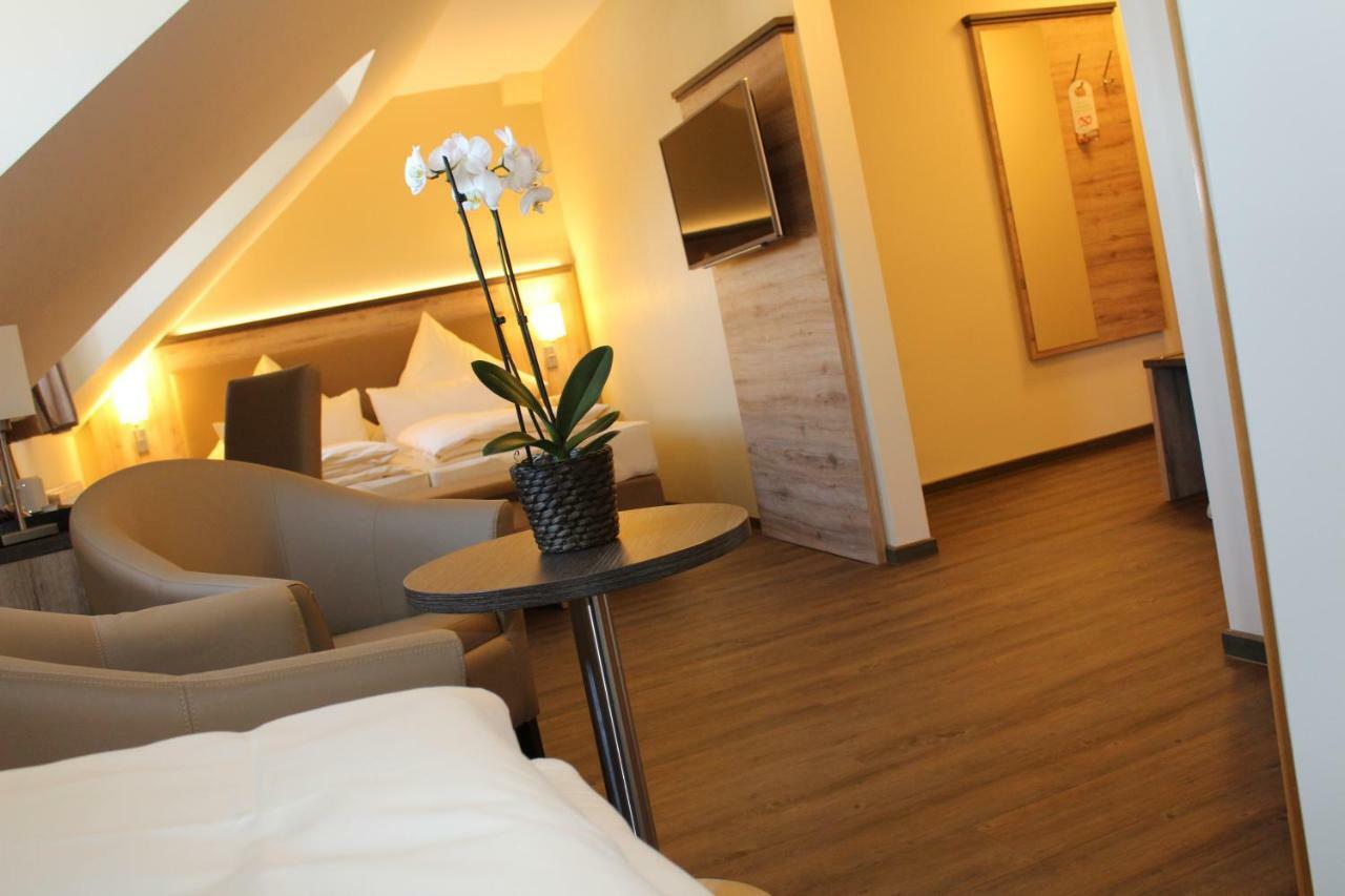 Hotel Ratskeller Schwarzenberg Schwarzenberg  Zewnętrze zdjęcie